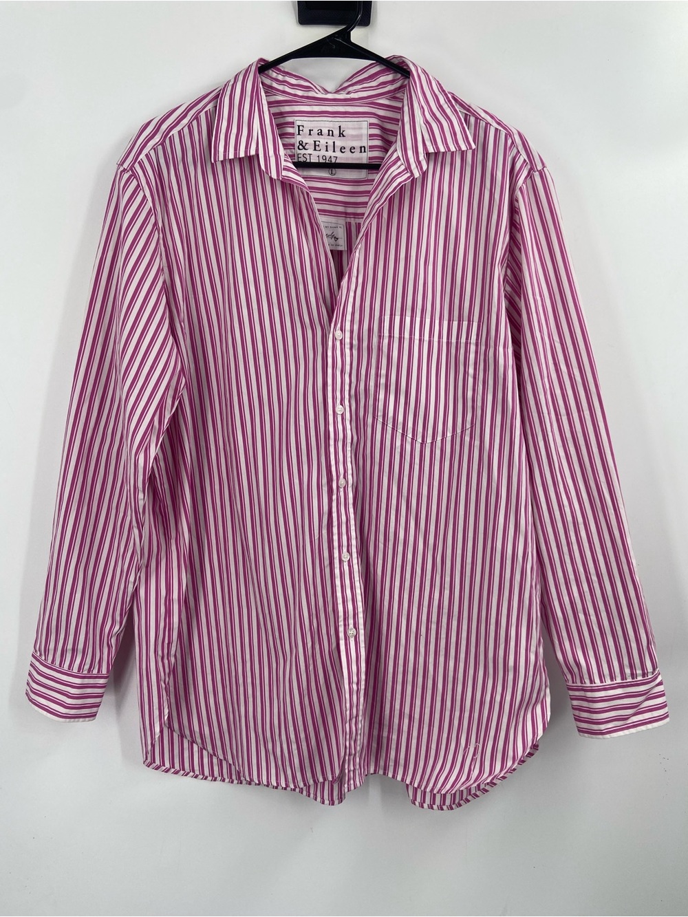 Frank & Eileen Joedy White and Pink Vertical Stripe Button-Up Shirt‎ Large